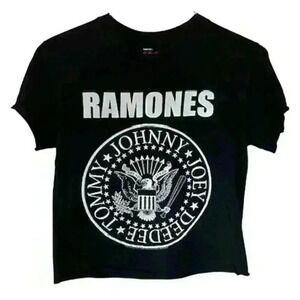 Ramones 1234 Black Band T-shirt, size Small